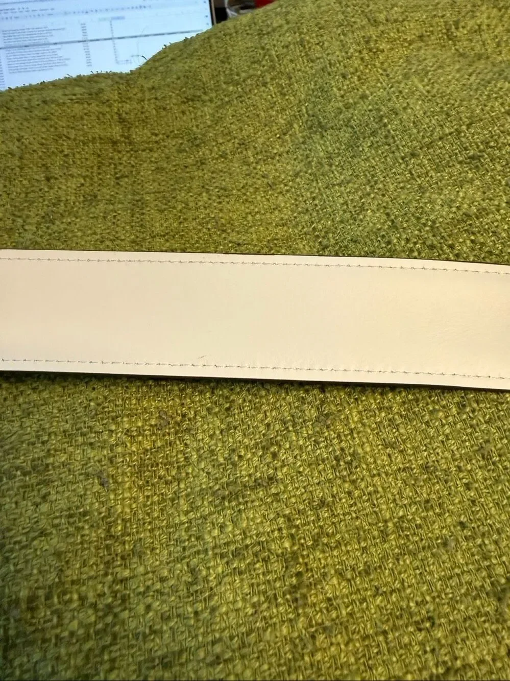 Tory Burch White Leather Perforated Logo Belt sz XL EUC